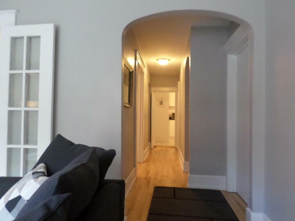Beautiful, Clean, Quiet 2 Br-In Downtown Ottawa. Parking, Wifi And Netflix Included Leilighet Eksteriør bilde